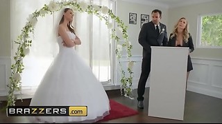 (Jillian Janson, Nina Hartley, Alex Legend) - Ninas Chapel of Lust Part 2 - Brazzers