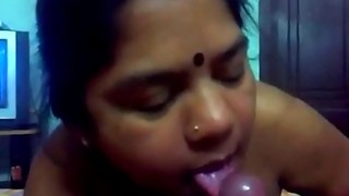 Friend Mom Sucking me
