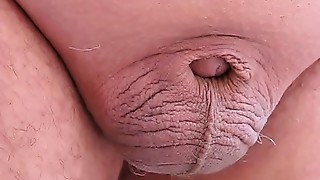 OutdoorCloseup8.AVI